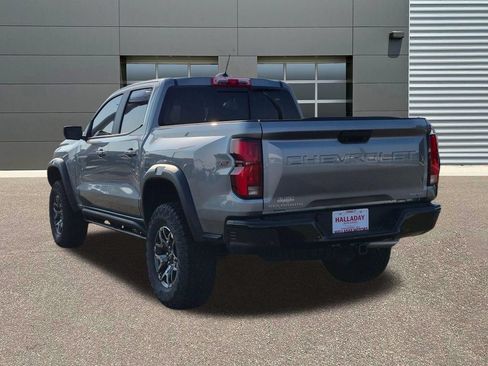 Used 2026 Chevrolet Colorado ZR2 w/ Technology Package AWD/4WD image 8