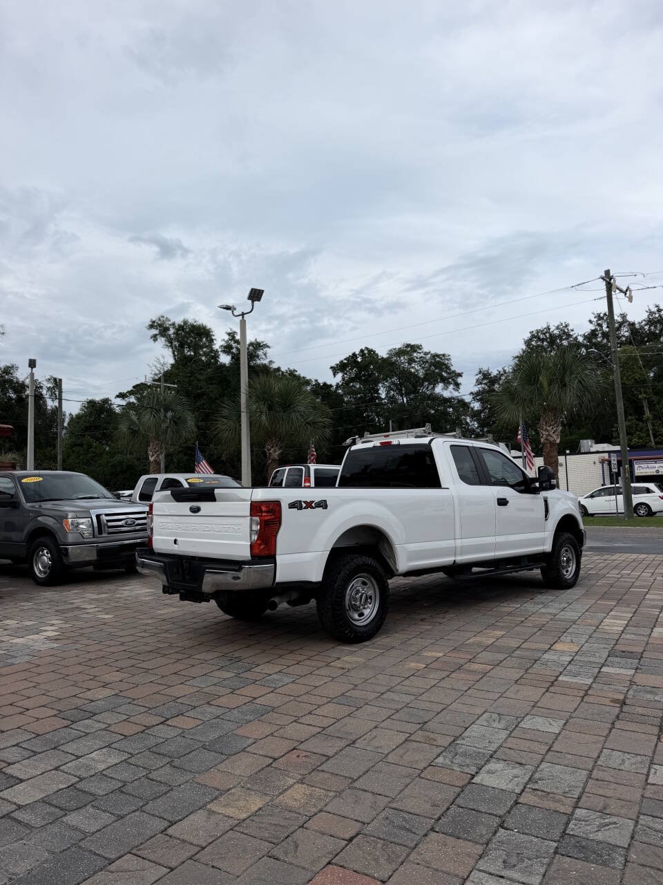 Used 2022 Ford F250 XL w/ Power Equipment Group AWD/4WD image 7