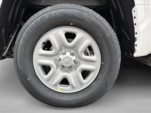 New 2026 Toyota Tundra SR image 9