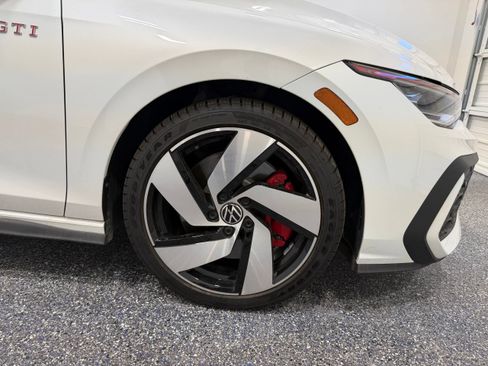 Certified 2025 Volkswagen GTI S FWD image 17