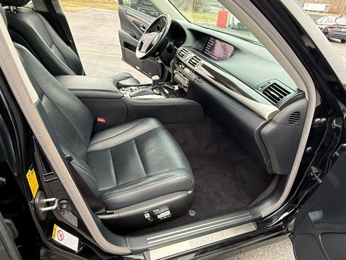 Used 2014 Lexus LS 460 AWD image 44