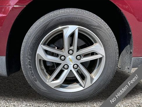 Used 2017 Chevrolet Equinox Premier w/ Enhanced Convenience Package AWD/4WD image 9