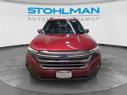 Used 2026 Subaru Forester Premium AWD/4WD image 2