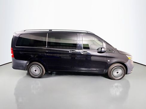 Used 2020 Mercedes-Benz Metris Passenger w/ Premium Safety Package image 11