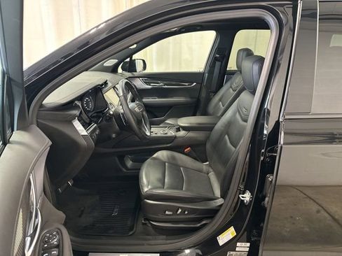 Used 2024 Cadillac XT6 Sport w/ Technology Package AWD/4WD image 7