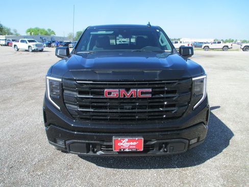 New 2026 GMC Sierra 1500 Elevation w/ Elevation Premium Package AWD/4WD image 12