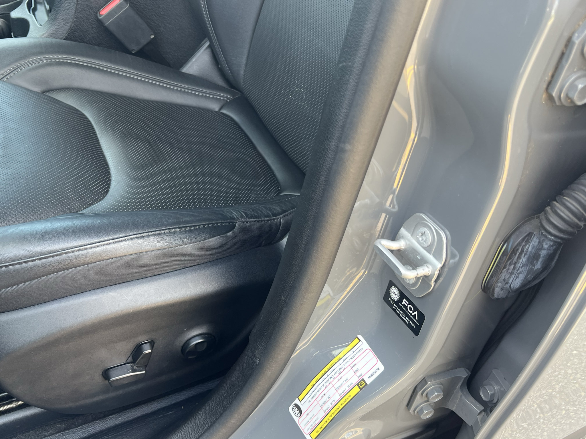 Used 2021 Jeep Cherokee Latitude Lux w/ Sun & Sound Group FWD image 17