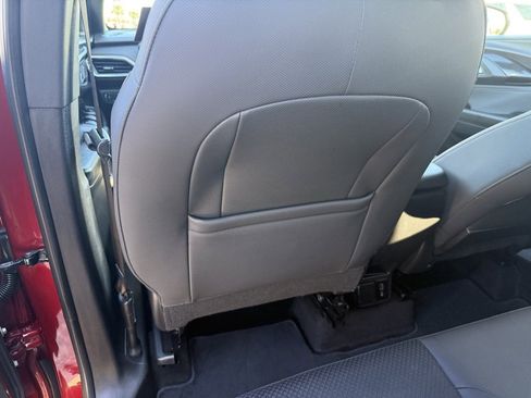 Used 2023 Chevrolet TrailBlazer RS w/ Convenience Package image 31