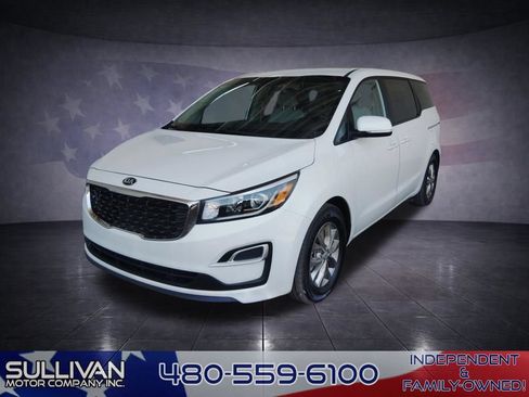 Used 2019 Kia Sedona LX FWD image 1