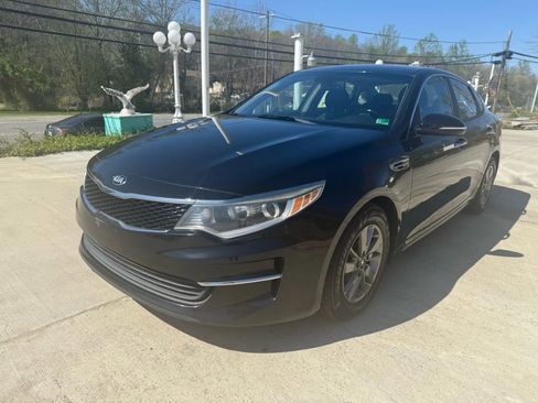 Used 2016 Kia Optima LX w/ Technology Package image 1