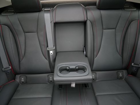 Used 2023 Buick Envision Essence w/ Sport Touring Package image 13