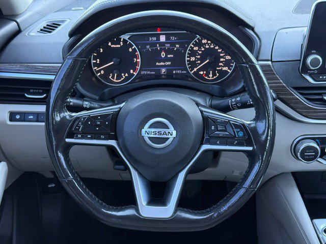 Used 2022 Nissan Altima 2.5 SL FWD image 29