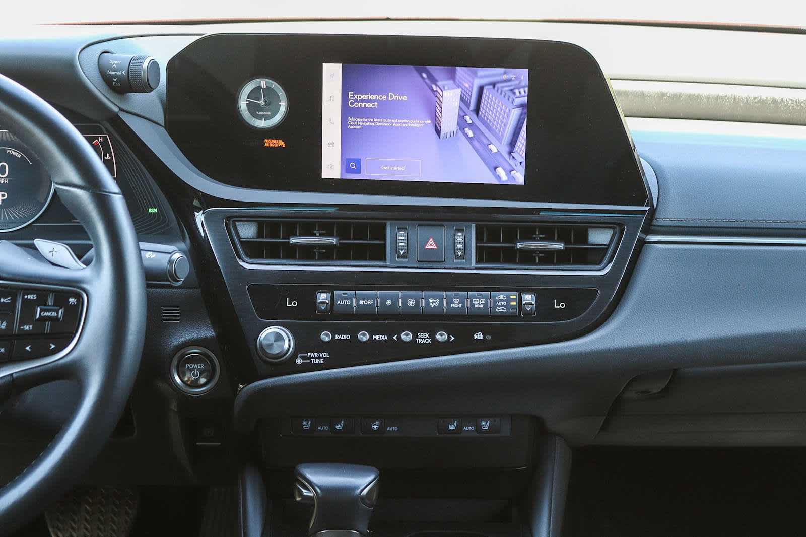 Used 2025 Lexus ES 300h w/ Premium Package FWD image 16