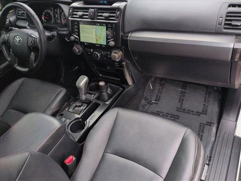 Used 2023 Toyota 4Runner TRD Off-Road Premium w/ Moonroof Package AWD/4WD image 23