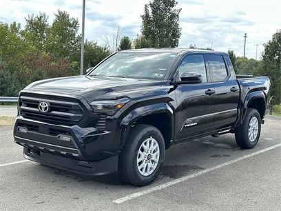 New 2025 Toyota Tacoma SR5