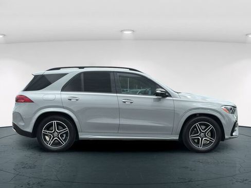 Certified 2025 Mercedes-Benz GLE 450 4MATIC image 8