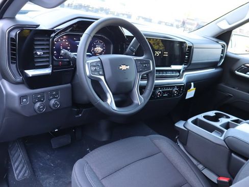 New 2026 Chevrolet Silverado 1500 LT AWD/4WD image 6