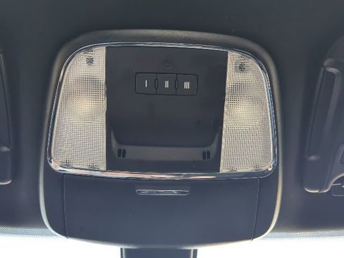 Used 2023 Dodge Charger GT w/ Blacktop Package image 10