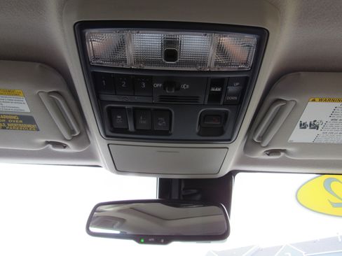 Used 2022 Toyota 4Runner SR5 Premium w/ Moonroof Package AWD/4WD image 34