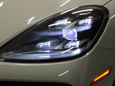 Certified 2023 Porsche Cayenne Turbo GT AWD/4WD image 11