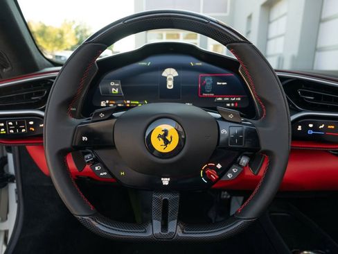 Used 2024 Ferrari 296 GTS image 33