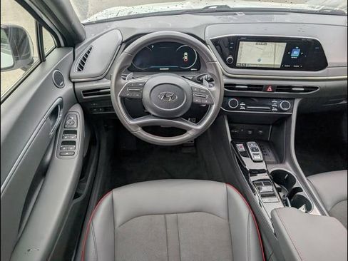 Used 2023 Hyundai Sonata SEL Plus w/ Preferred Accessory Package image 7