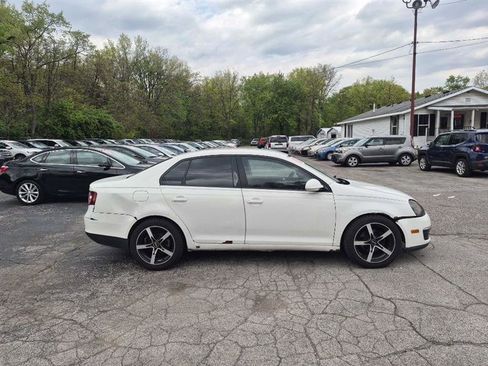 Used 2009 Volkswagen Jetta S FWD image 9