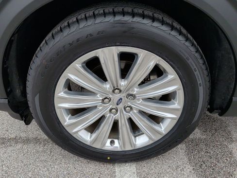 Used 2022 Ford Explorer Limited w/ Equipment Group 301A RWD image 50