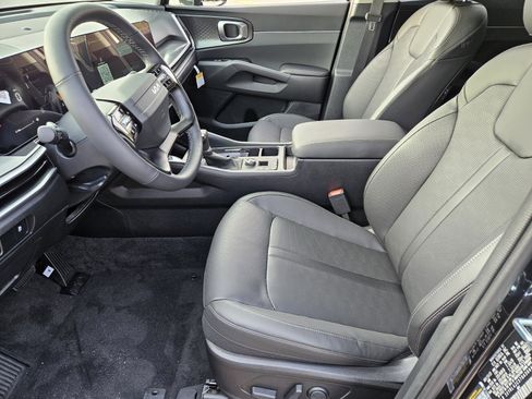 New 2026 Kia Sorento S image 7
