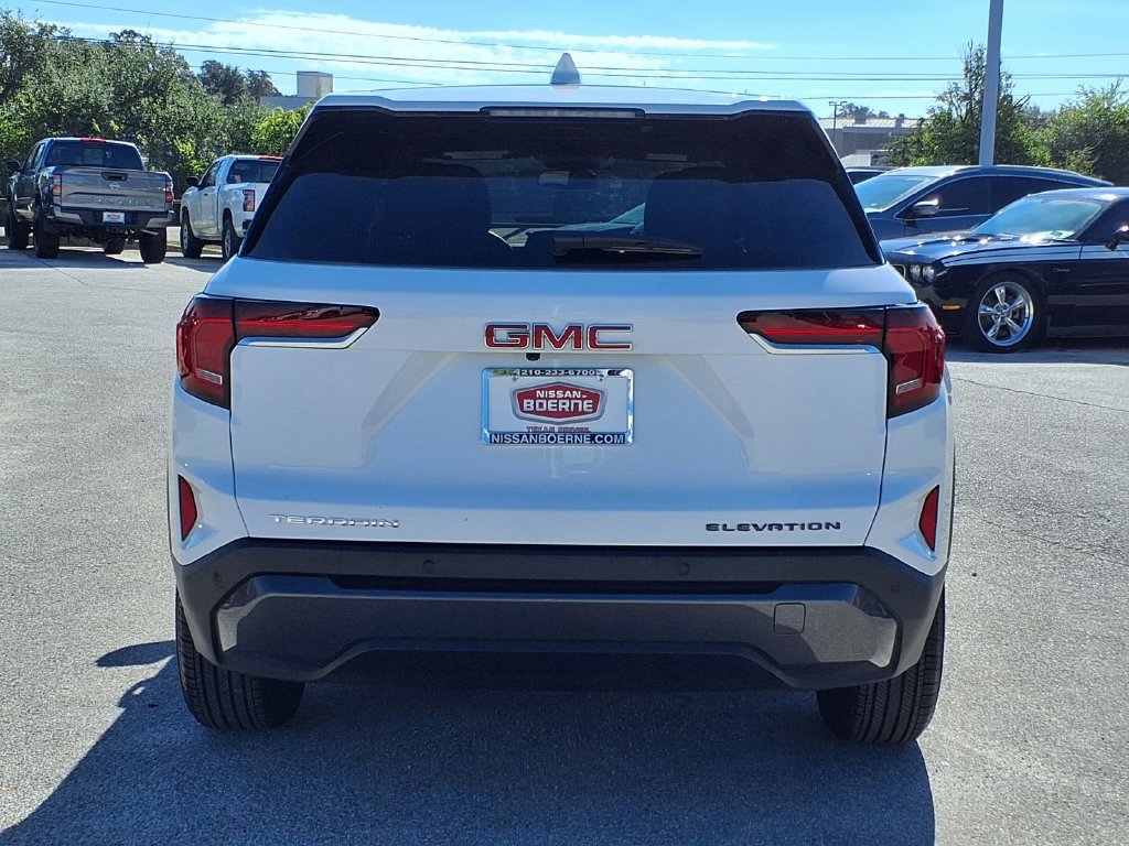 Used 2026 GMC Terrain Elevation FWD image 6