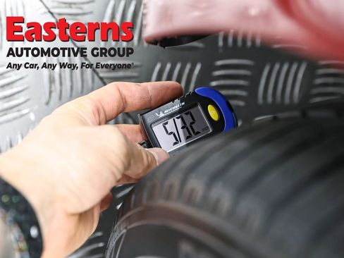 Used 2018 Tesla Model 3 Long Range image 22