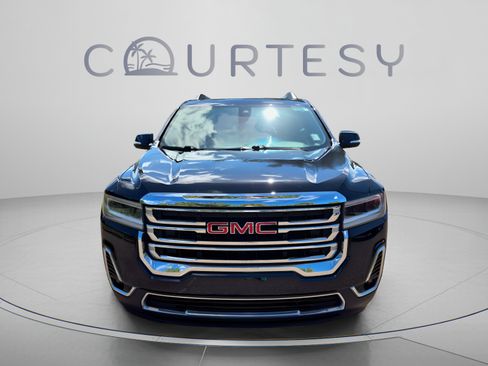 Used 2023 GMC Acadia SLT FWD image 10
