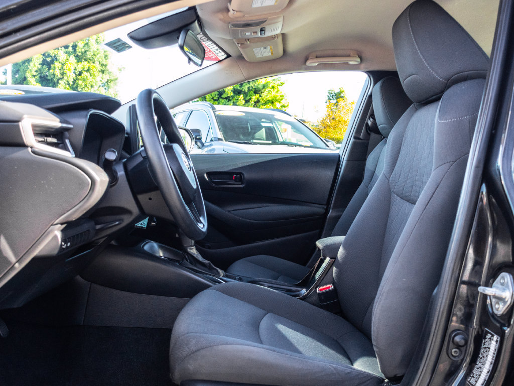 Used 2022 Toyota Corolla LE FWD image 11