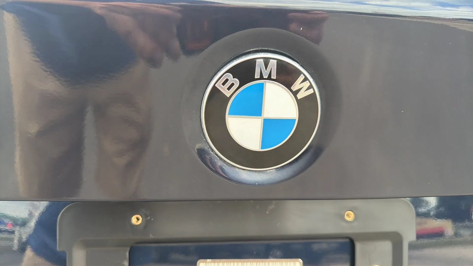 Used 2016 BMW 320i Sedan RWD image 6