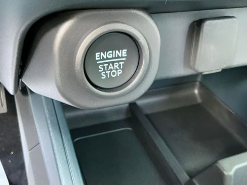 New 2026 Ford Maverick Lobo AWD/4WD image 36
