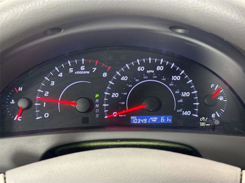 Used 2011 Toyota Camry image 17