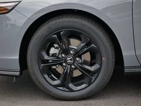 New 2025 Honda Accord SE image 5