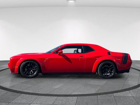 Used 2022 Dodge Challenger R/T Scat Pack RWD image 9