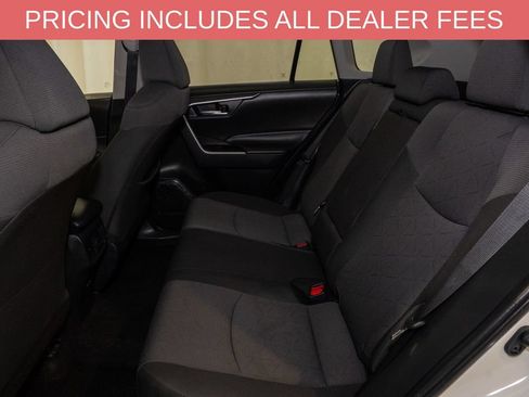 Certified 2025 Toyota RAV4 XLE FWD image 8