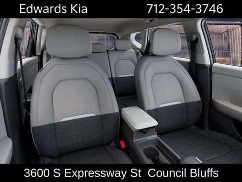 New 2027 Kia Seltos S FWD image 17