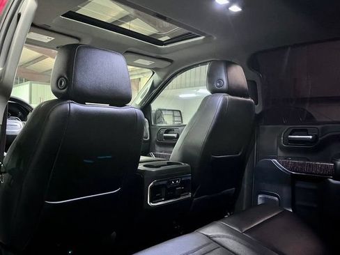 Used 2019 GMC Sierra 1500 Denali w/ Denali Ultimate Package AWD/4WD image 11