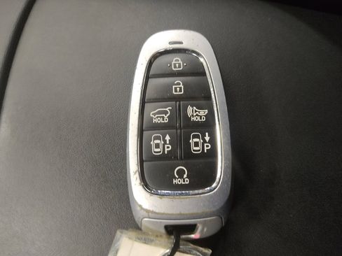 Used 2022 Hyundai Santa Fe Calligraphy FWD image 32