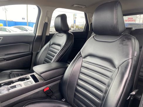 Used 2024 Ford Edge SEL AWD/4WD image 11