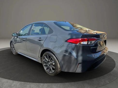 Used 2024 Toyota Corolla LE FWD image 7