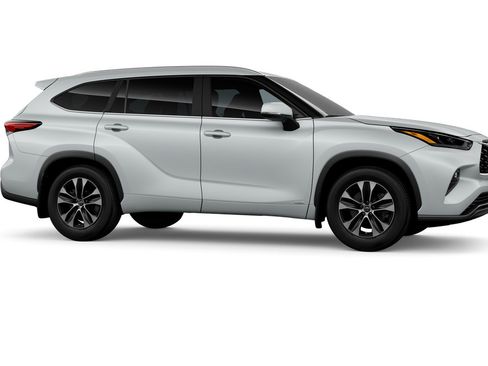 New 2026 Toyota Highlander XLE AWD/4WD image 33