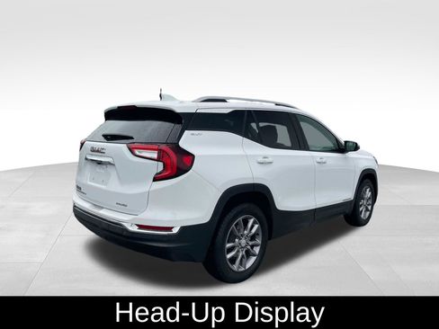 Used 2022 GMC Terrain SLT w/ Tech Package image 5
