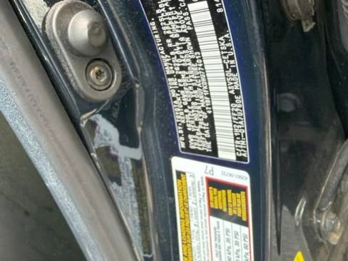Used 2017 Toyota Camry SE FWD image 9