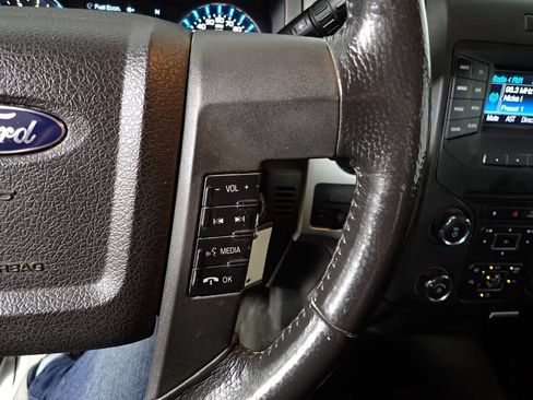 Used 2013 Ford F150 XLT w/ Mid Equipment Group AWD/4WD image 22