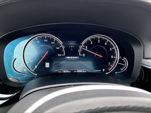 Used 2018 BMW M550i xDrive image 20