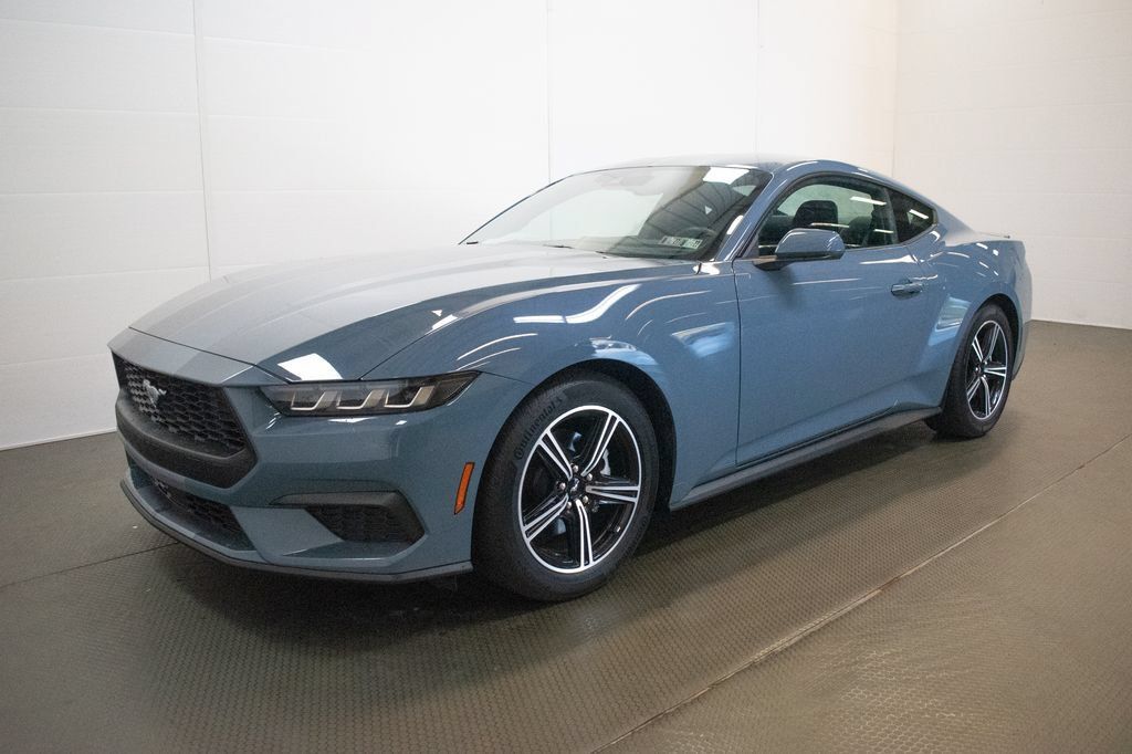 Used 2024 Ford Mustang Premium RWD image 8